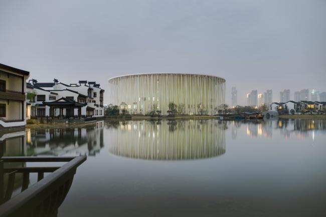 BIM建筑|“竹林”漫步：无锡太湖剧院 / SCA | Steven Chilton Architects