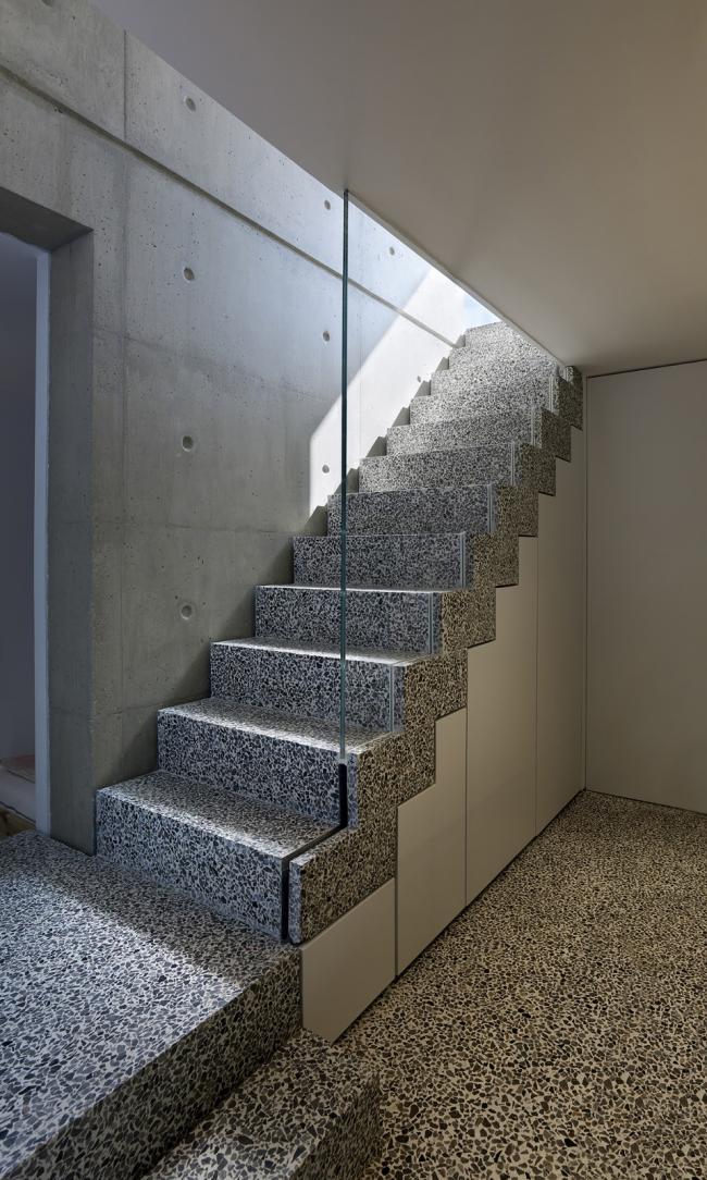 BIM建筑|爱琴海岸边的白色精灵——希腊E住宅 / buerger katsota architects