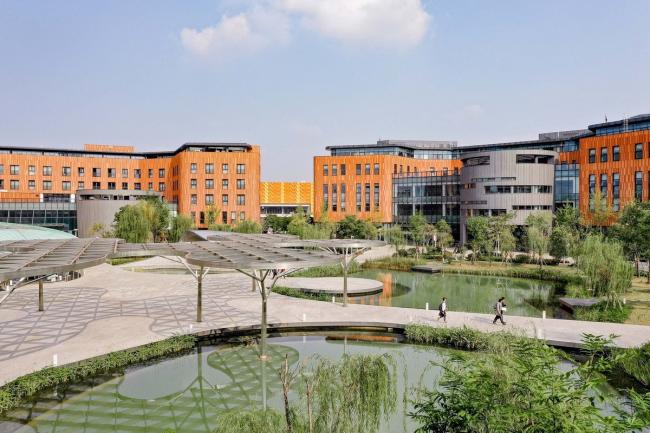 BIM建筑|西安交通利物浦大学南校区（含西浦商学院）/ BDP