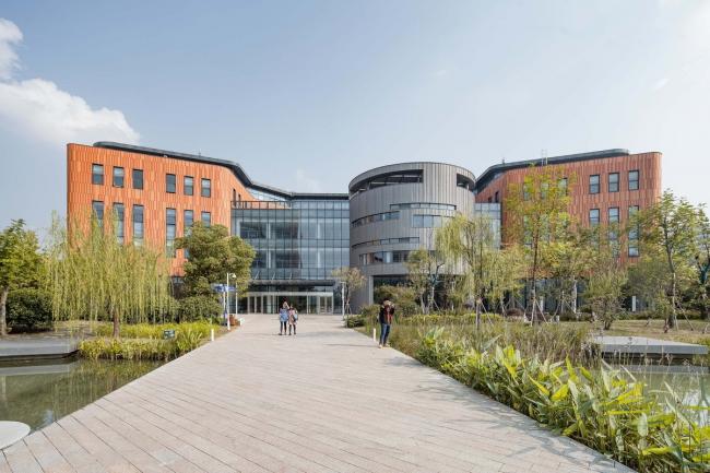 BIM建筑|西安交通利物浦大学南校区（含西浦商学院）/ BDP