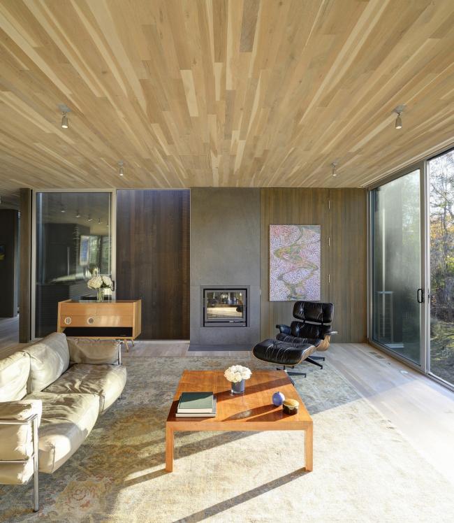 BIM建筑|高挑桩基创造的架空体量——西北港口住宅 / Bates Masi Architects