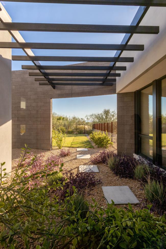 BIM建筑|“桥上风景”之家 / Kendle Design Collaborative