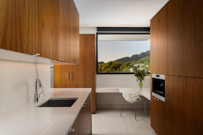 BIM建筑|“桥上风景”之家 / Kendle Design Collaborative