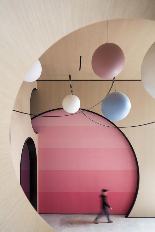 BIM建筑|立体流动的花园——旭辉甜甜圈幼儿园 / 天华建筑创作工作室