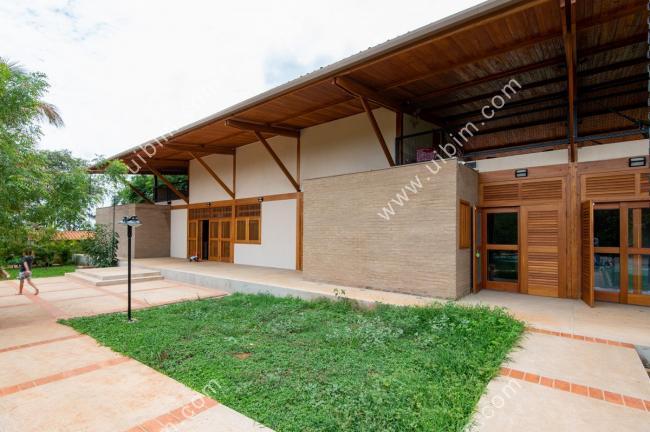 BIM建筑|草丛，泥巴，荡秋千：乡野田园里的儿童之家