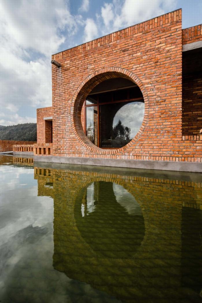 BIM建筑|一方院落，隐于悠然远山：云南曲靖赵宅 / 青岛川拓建筑设计工作室