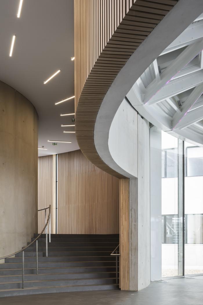 BIM建筑|轻盈透明，曲直线的共舞：液化空气集团总部 / Michel Rémon & Associés