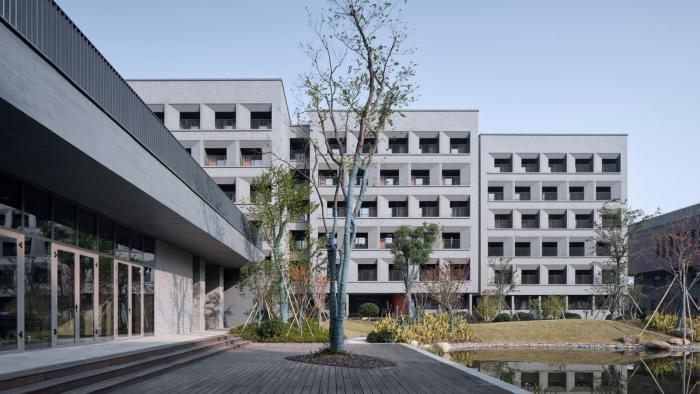 BIM建筑|杭州第二中学钱江校区学生宿舍楼 / 浙江大学建筑设计研究院有限公司