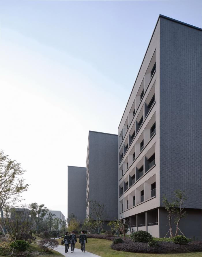 BIM建筑|杭州第二中学钱江校区学生宿舍楼 / 浙江大学建筑设计研究院有限公司