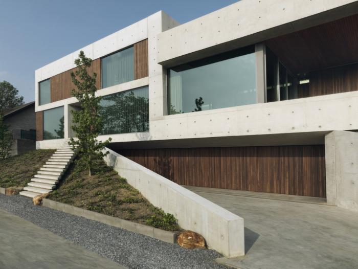 BIM建筑|水与混凝土协奏出的生命之歌：22º 别墅 / Dreessen Willemse Architecten