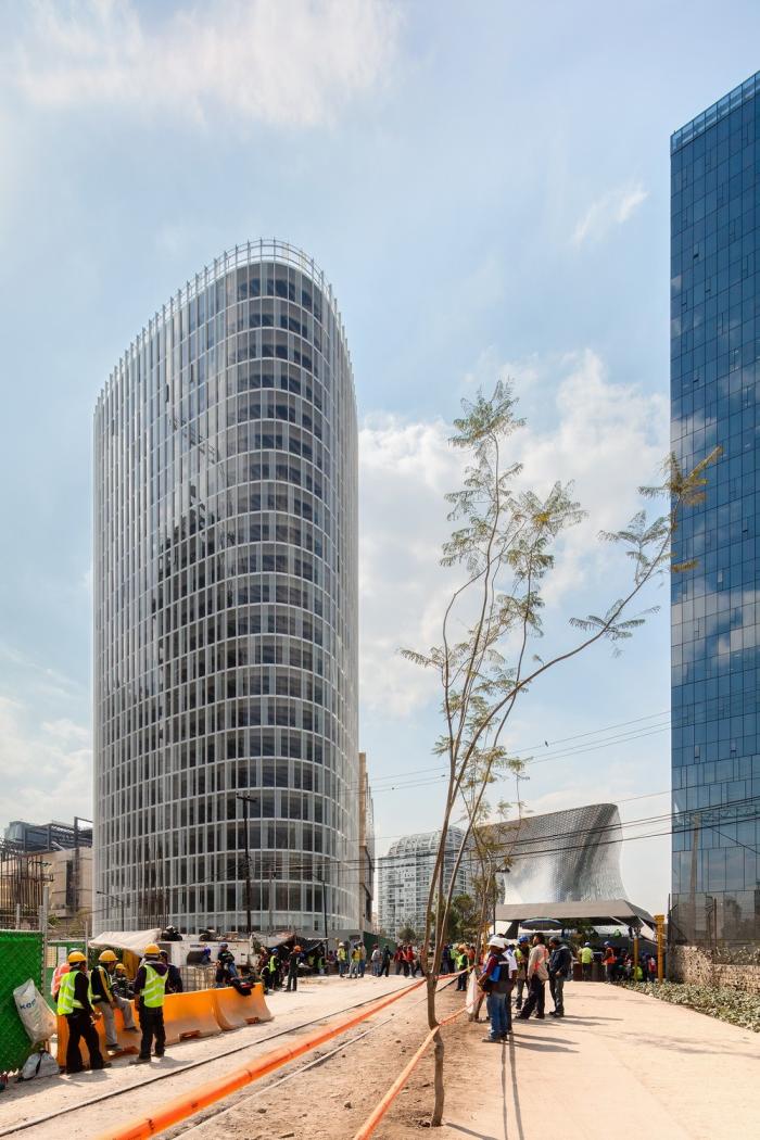 BIM建筑|对话周围艺术形态：Cervantes大厦 / FR-EE