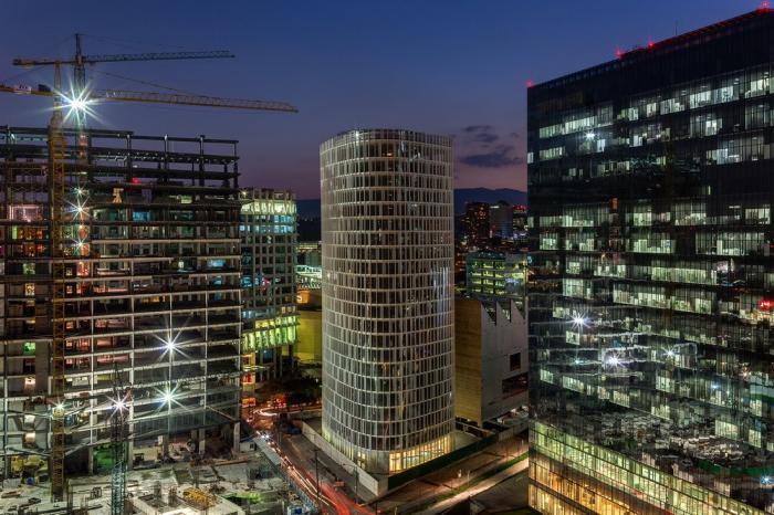 BIM建筑|对话周围艺术形态：Cervantes大厦 / FR-EE