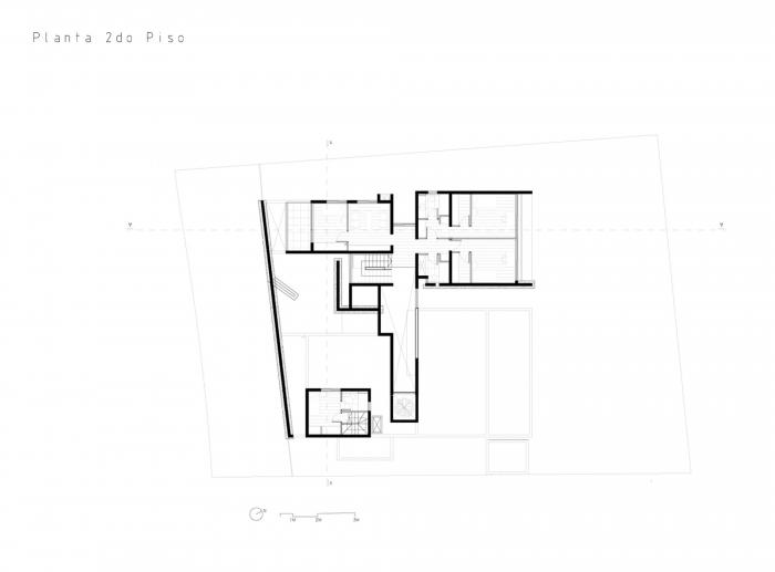 BIM建筑|嵌入场地的巨石：Cerro la Cruz住宅 / Turner Arquitectos