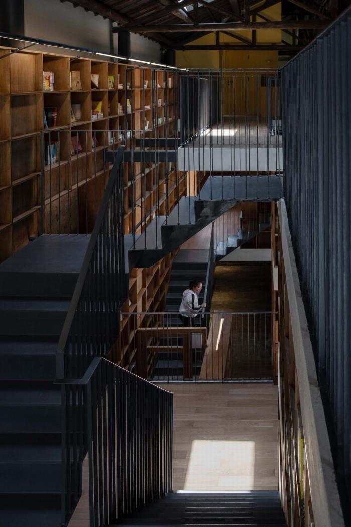 BIM建筑|青龙坞言几又乡村胶囊旅社书店 / 西涛设计工作室