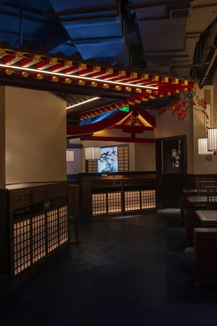 BIM建筑|红叶飘落竹廊外：牛NEW寿喜烧，上海／卧野空间设计事务所