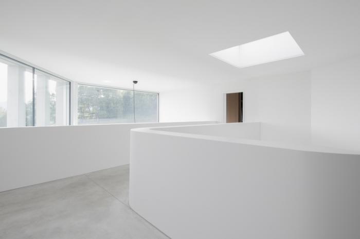 BIM建筑|错位构图，朴素中透着张力——科马诺别墅 / DF_DC