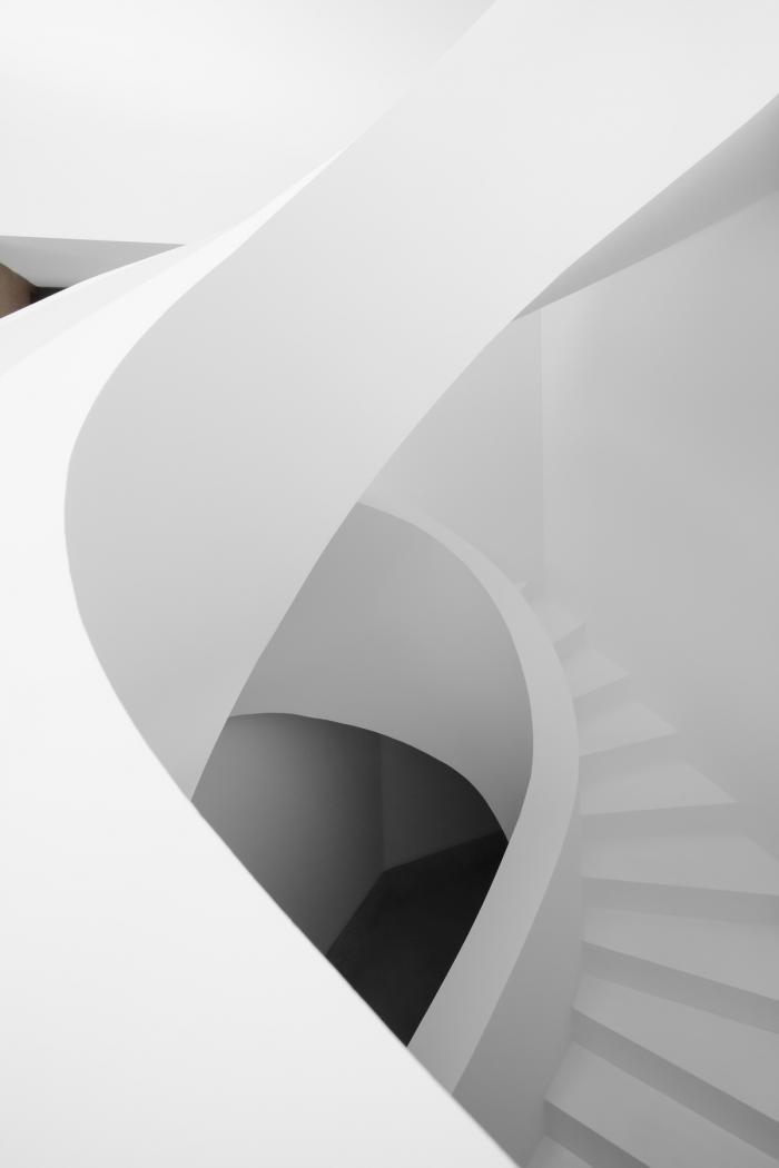 BIM建筑|错位构图，朴素中透着张力——科马诺别墅 / DF_DC