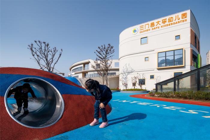 BIM建筑|一只静躺于海边的“海螺城堡”：大孚双语幼儿园 / 上海思序建筑规划设计