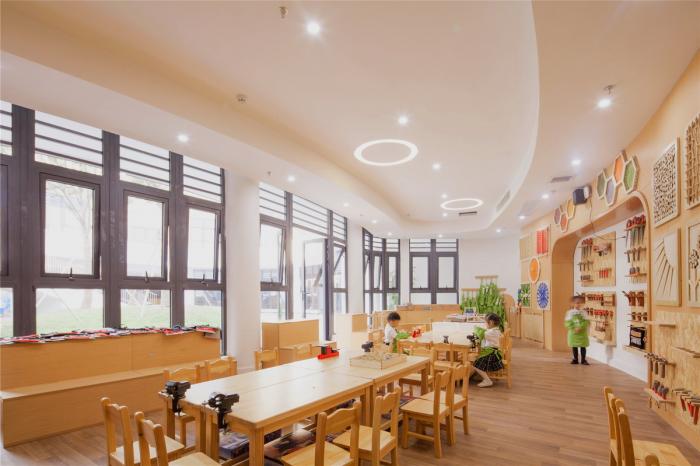 BIM建筑|一只静躺于海边的“海螺城堡”：大孚双语幼儿园 / 上海思序建筑规划设计