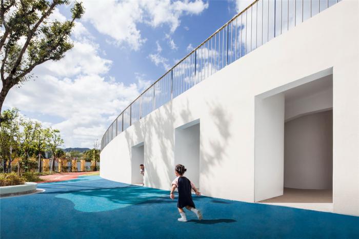 BIM建筑|一只静躺于海边的“海螺城堡”：大孚双语幼儿园 / 上海思序建筑规划设计