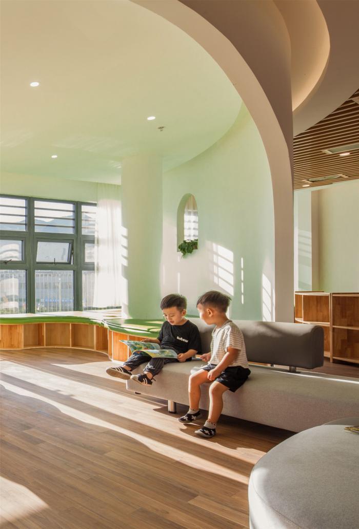 BIM建筑|一只静躺于海边的“海螺城堡”：大孚双语幼儿园 / 上海思序建筑规划设计