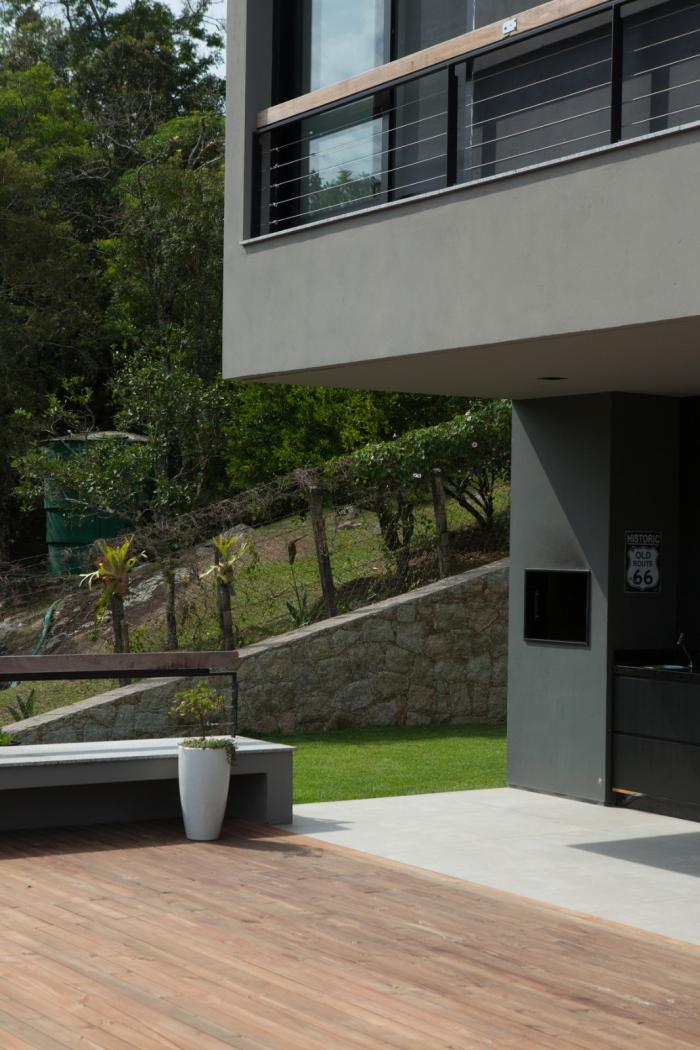 BIM建筑|伊塔科鲁比之家 / Mari Girardi Arquitetos Associados