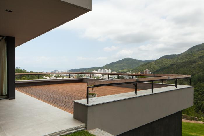 BIM建筑|伊塔科鲁比之家 / Mari Girardi Arquitetos Associados