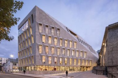 BIM建筑|北极圈内的一颗水晶石：挪威博德市政厅 / Atelier Lorentzen Langkilde-BIM建筑网