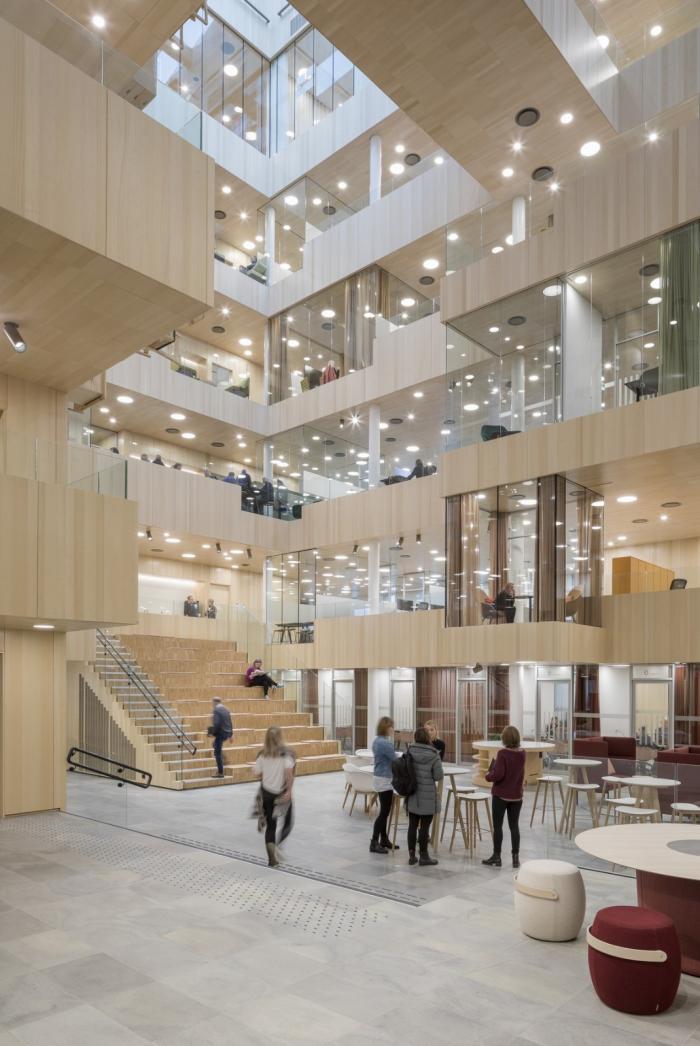 BIM建筑|北极圈内的一颗水晶石：挪威博德市政厅 / Atelier Lorentzen Langkilde