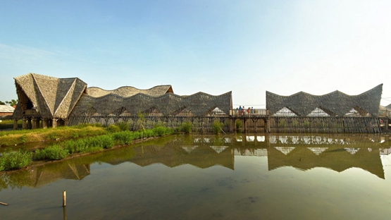 BIM建筑|印尼建造锯齿形茅草屋顶学校