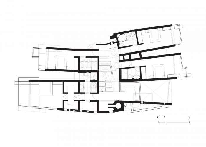 BIM建筑|宛如一只岩石雕刻而成的“生活容器”——秘鲁永久住宅 / Longhi Architects