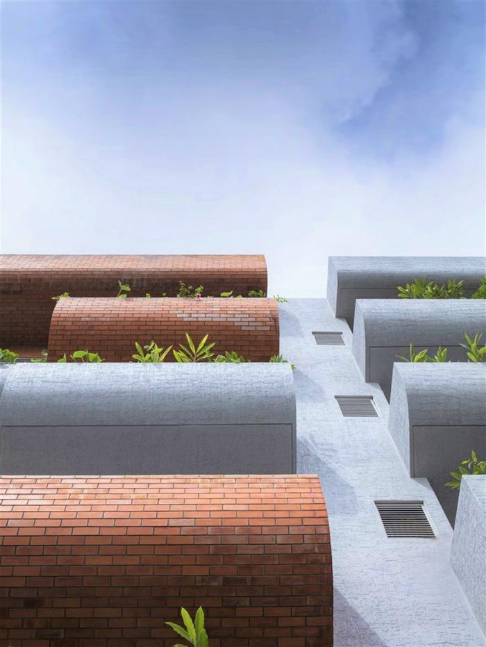 BIM建筑|富有动感的雕塑：印度“森林”公寓 / The Purple Ink Studio