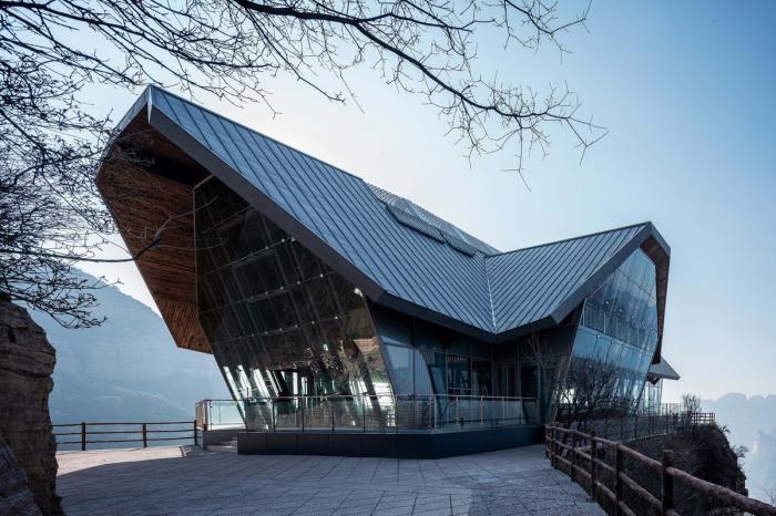 BIM建筑|悬崖上的餐厅 / 天地都市建筑设计