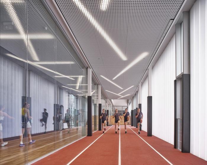 BIM建筑|体育与科学精神的碰撞：布莱顿学院 / OMA