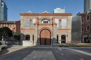 BIM建筑|当时间与温度交织于空间——CHARCOHOL巧客餐厅与鸡尾酒吧 / 八荒设计-BIM建筑网