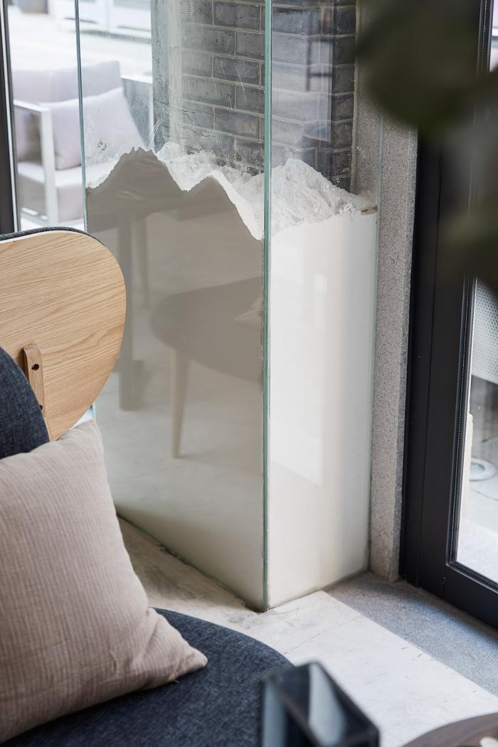 BIM建筑|当时间与温度交织于空间——CHARCOHOL巧客餐厅与鸡尾酒吧 / 八荒设计