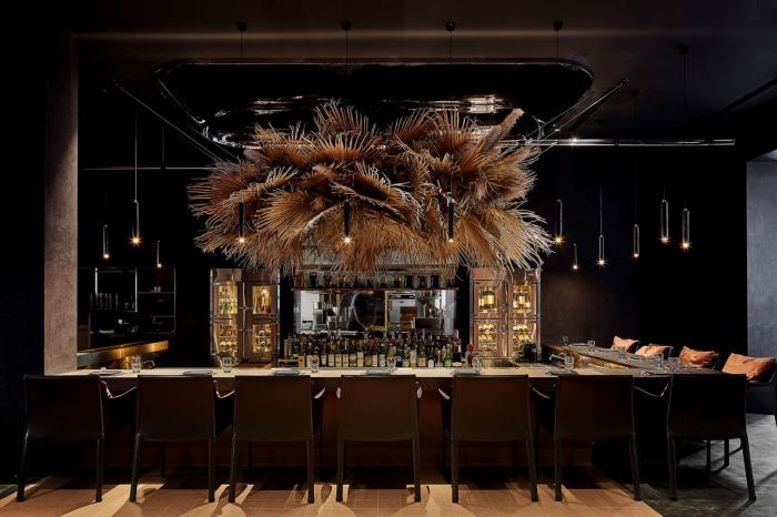 BIM建筑|当时间与温度交织于空间——CHARCOHOL巧客餐厅与鸡尾酒吧 / 八荒设计