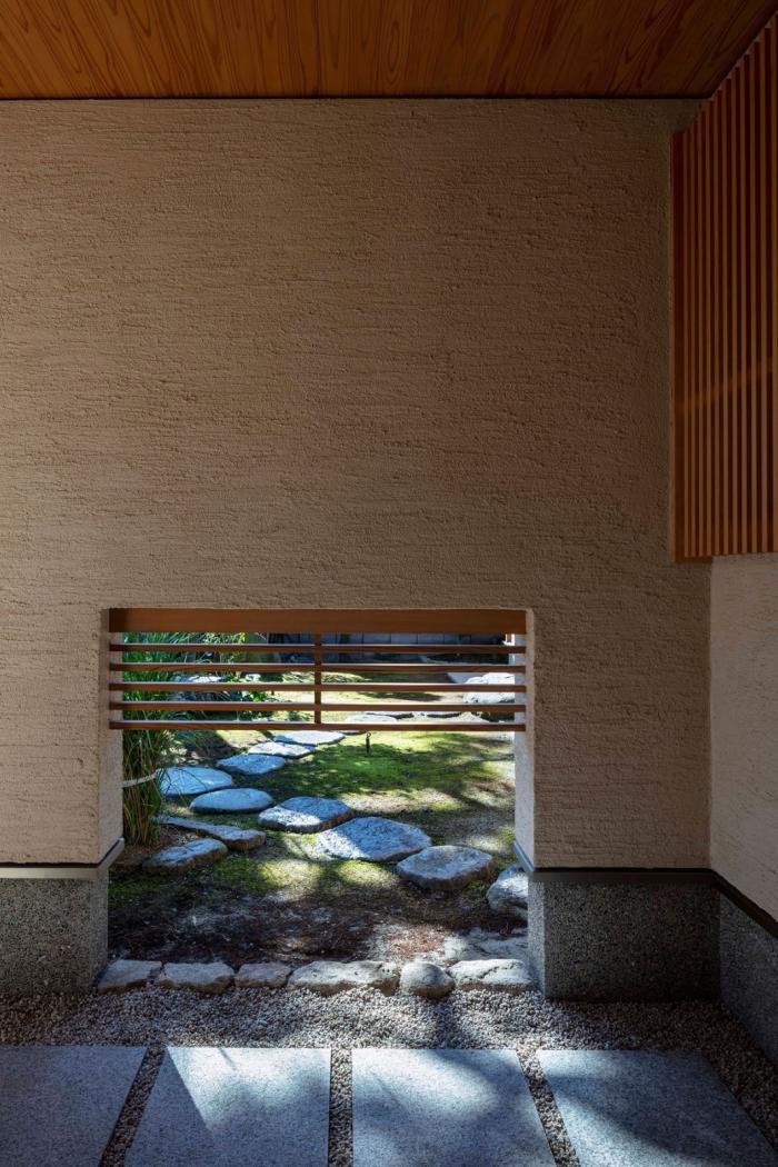 BIM建筑|质朴的静修居所——多度津町私宅 / 奥野崇建筑设计事务所