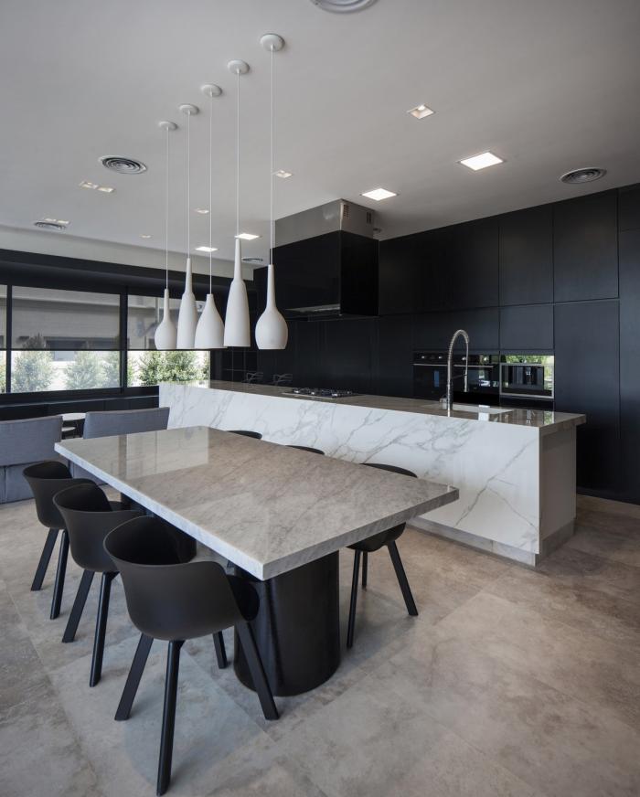 BIM建筑|温暖纯粹的解构：大理石住宅 / OON Architecture