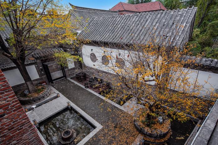 BIM建筑|大明湖畔的泉上居——百花洲C1C2古建筑群落改造新生 / CCDI卝智室内设计