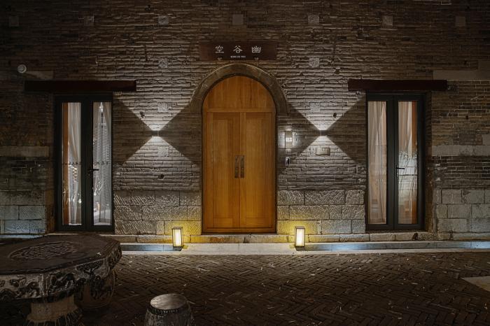 BIM建筑|大明湖畔的泉上居——百花洲C1C2古建筑群落改造新生 / CCDI卝智室内设计