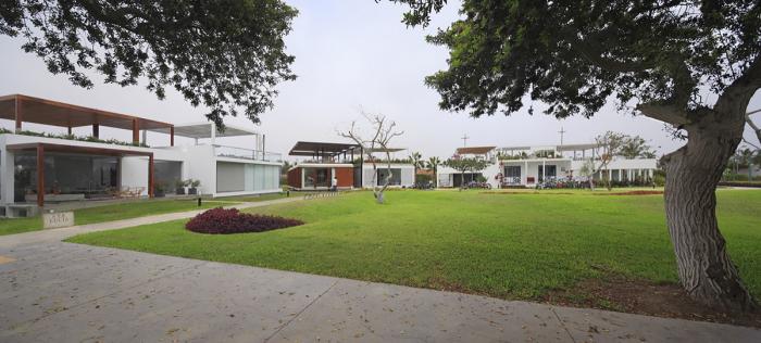 BIM建筑|使建筑享受“基本的快乐”：秘鲁 ASIA 别墅 / Jorge Marsino Prado