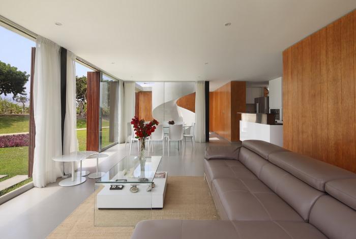 BIM建筑|使建筑享受“基本的快乐”：秘鲁 ASIA 别墅 / Jorge Marsino Prado