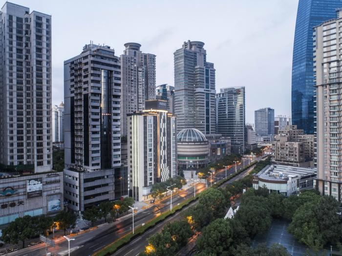 BIM建筑|上海景瑞悦樘臻选(中山公园店）改造实录 / 上海成执建筑设计