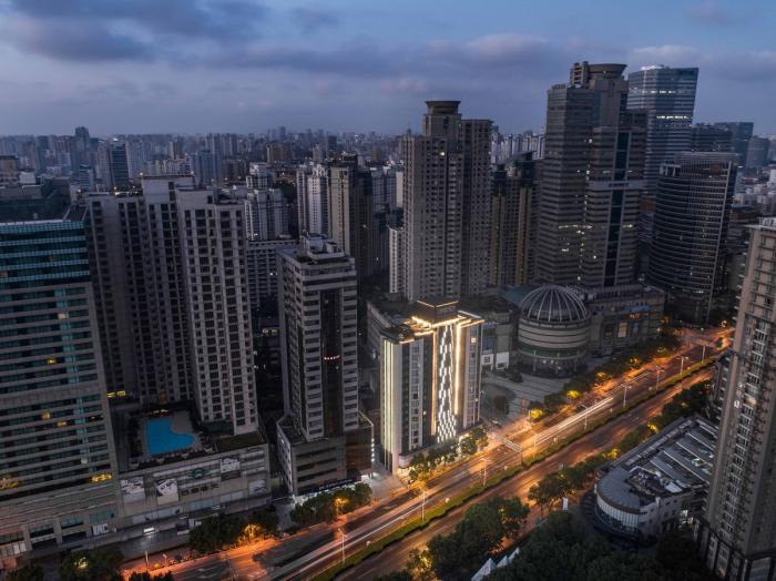 BIM建筑|上海景瑞悦樘臻选(中山公园店）改造实录 / 上海成执建筑设计