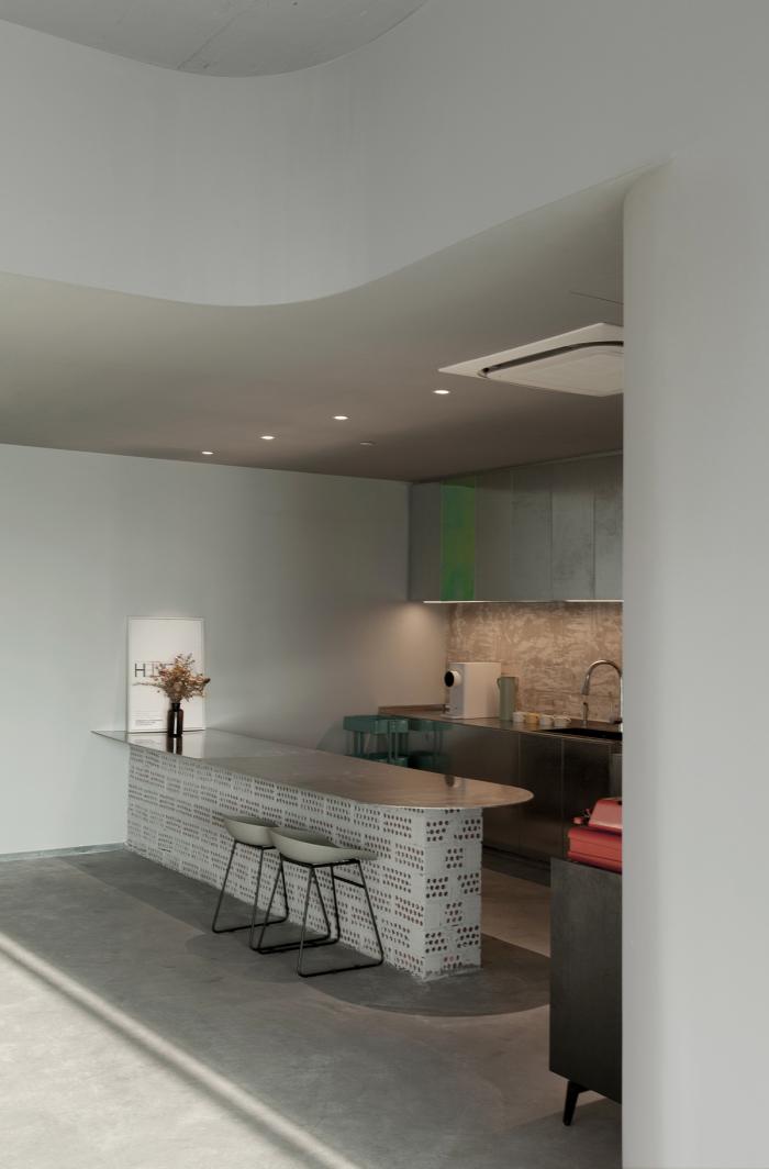 BIM建筑|一次与材质的对话，将回忆延续的空间之旅 / 卧野空间设计事务所