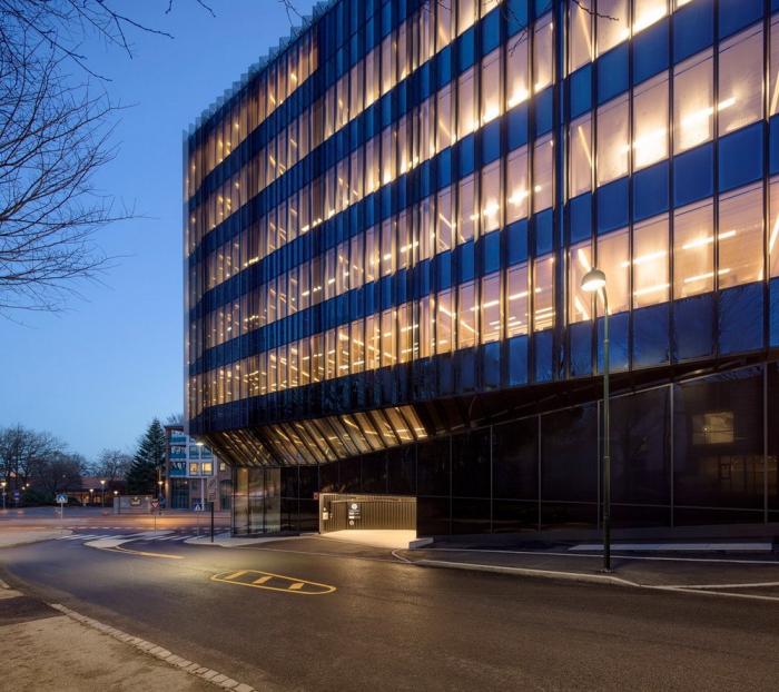 BIM建筑|独特的构造之美：SR银行新总部