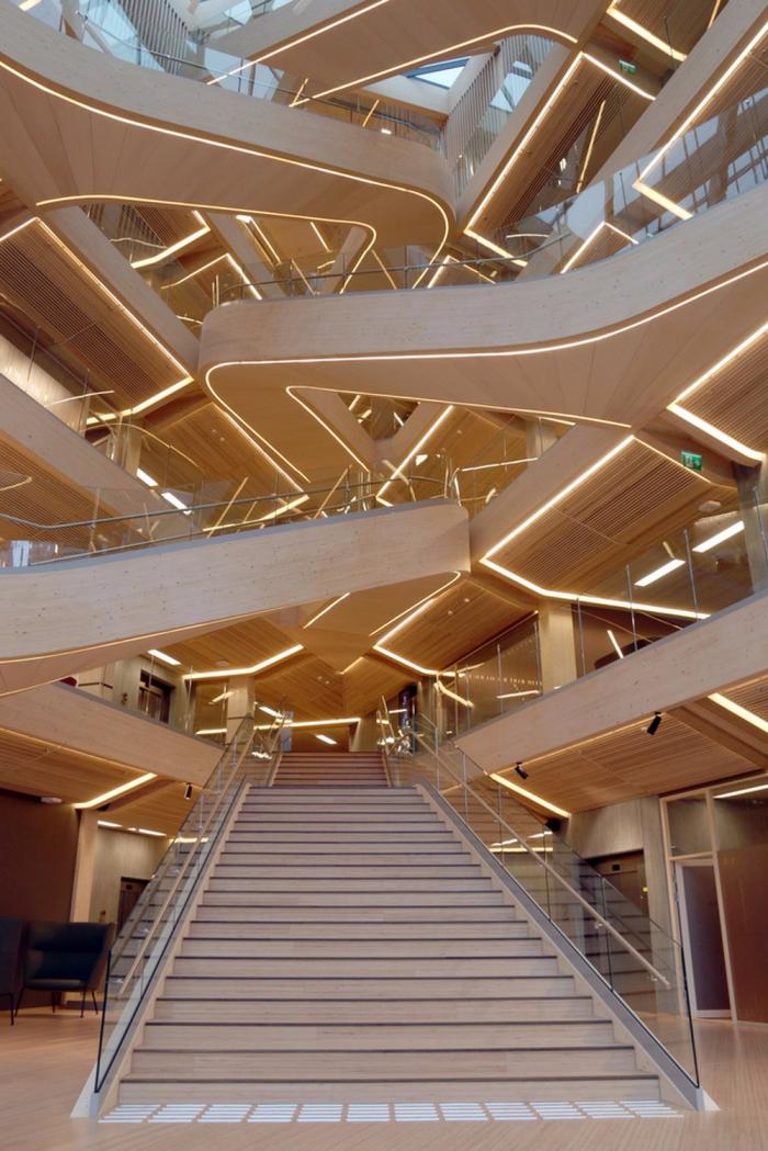 BIM建筑|独特的构造之美：SR银行新总部