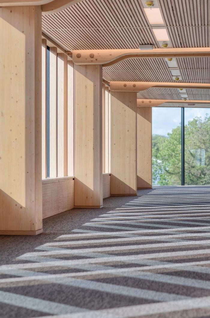 BIM建筑|独特的构造之美：SR银行新总部