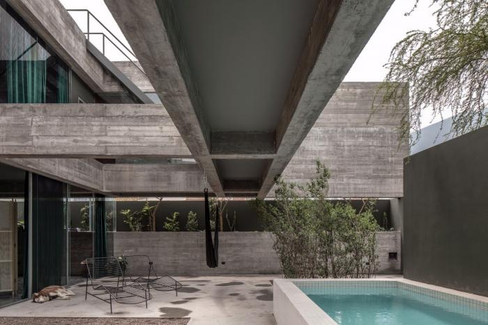 BIM建筑|未完成的废墟感——墨西哥八梁宅 / Covachita Taller